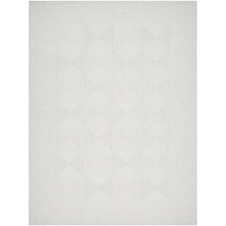 Annai Area Rug