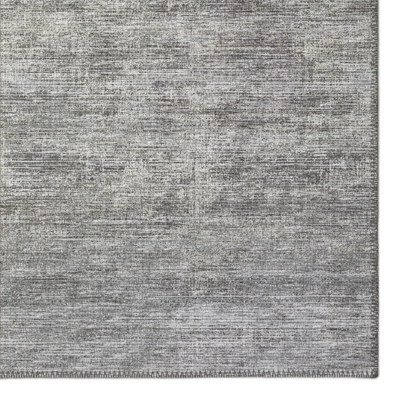 Tapis gris en polyester tissé à la machine Eichelberger Nailwell, Tapis de couloir 2 pi 3 po x 7 pi 6 po