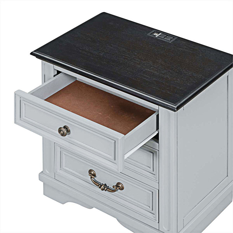 Table de chevet en bois massif à 3 tiroirs Mandria, gris