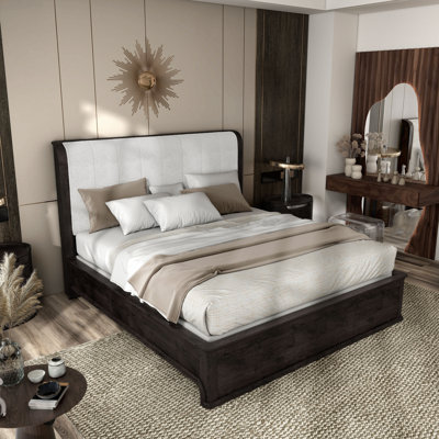 Barry Wingback Bed