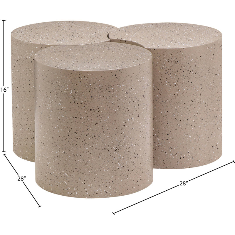 Ensemble de 3 tables de groupage Hylie, Taupe, H 20 po x L 33,5 po x l 33,5 po