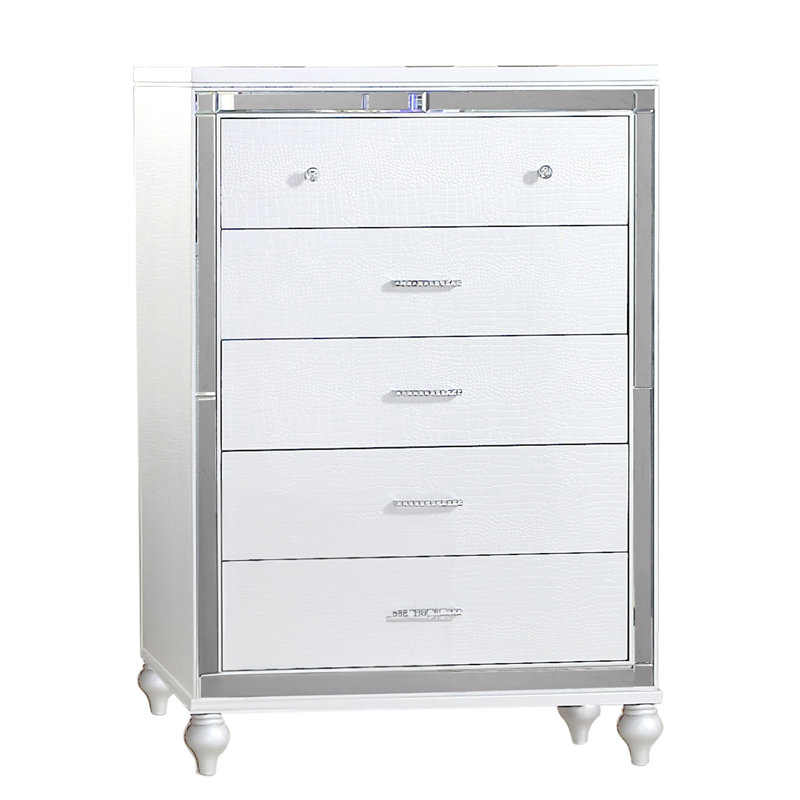 Denard Chest, White