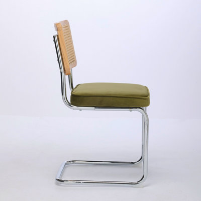 Ensemble de 2 chaises de salle à manger de style Mid-Century moderne, chaises d'appoint en velours avec dossier en canne naturelle et base en acier inoxydable chromé, célèbres chaises conçues par Breuer, chaises de cuisine rembourrées en rotin, vert olive