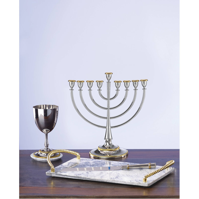 Rosora Menorah, Or