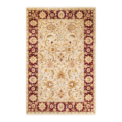 Classic One-of-a-Kind 4'8" x 7'2" Hand Knotted Area Rug