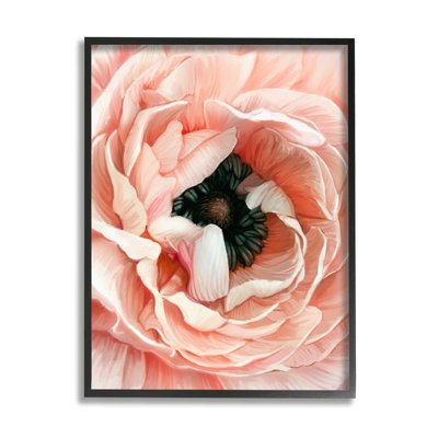 Gros plan sur une pivoine rose