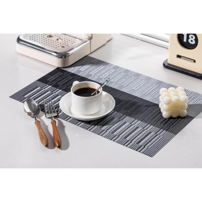 Placemats Set Of 12 Vinyl Plastic Woven Place Mats For Kitchen Table Indoor Outdoor Washable Placemat Wipeable Dining Table Mats