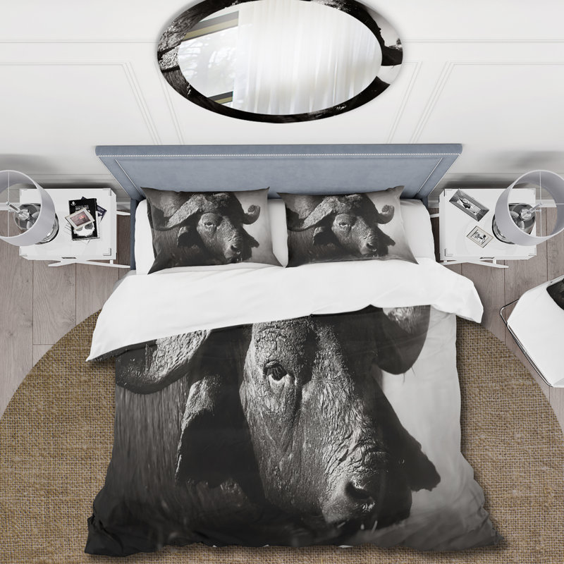 Portrait monochrome de Buffalo II - ensemble de housse de couette Farmhouse - microfibre de polyester