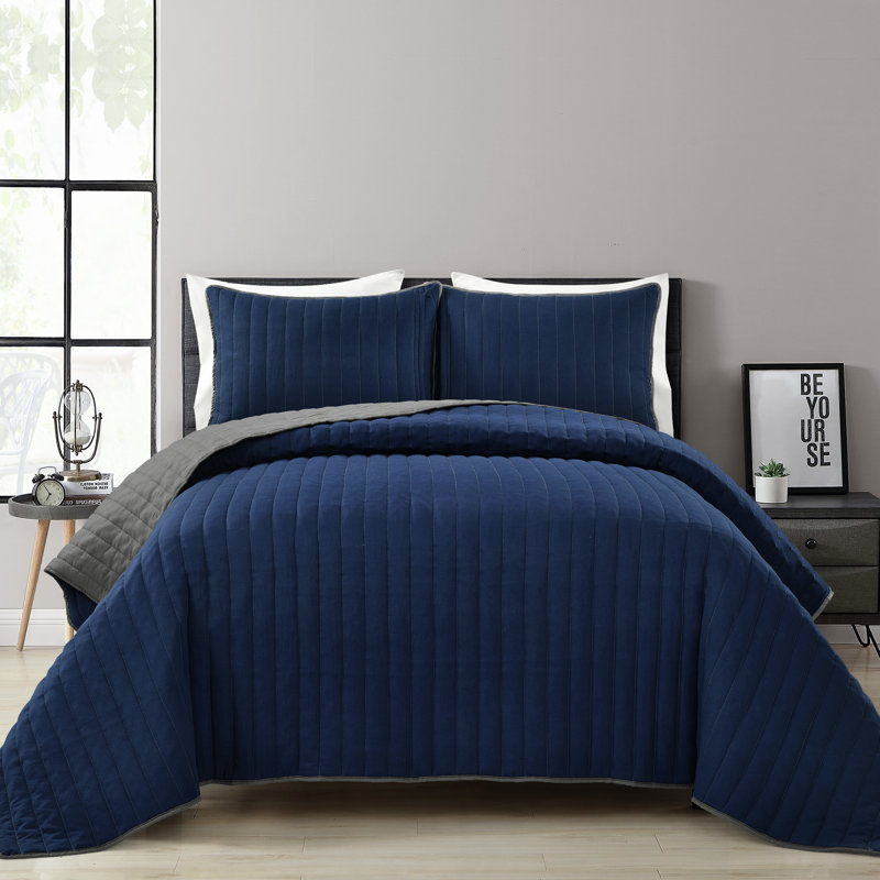 Reyna Soft All Season Reversible Quilt Set, King, Gray/Navy