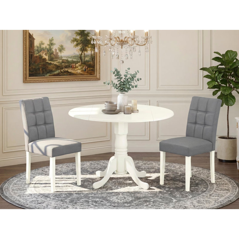 L'ensemble de table de salle à manger 3 pièces comprend une table en bois et 2 chaises de cuisine en tissu de polyester gris platine avec dossier élégant - finition lin blanc