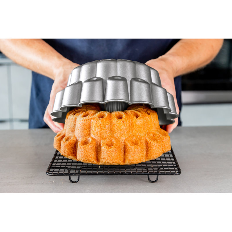 MasterClass Classic Cake Pan