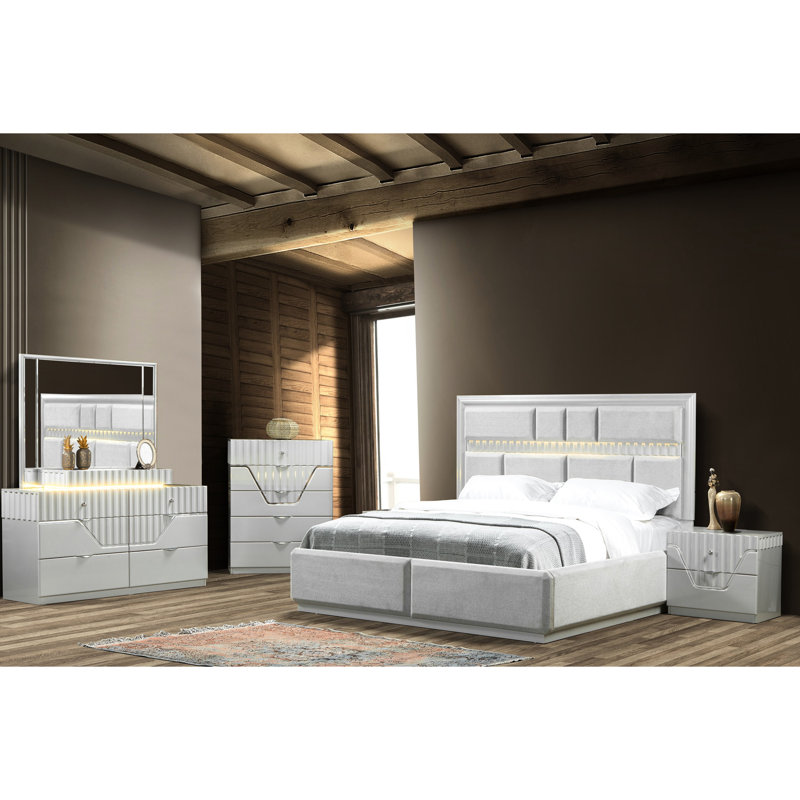 Grand lit contemporain gris, tête de lit éclairée à DEL, fabrication en bois pour lit de chambre à coucher avec tête de lit atmosphère paisible, sommier non requis