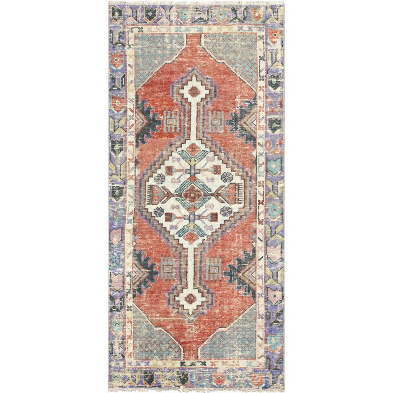 One-of-a-Kind 2'5" X 5'2" Area Rug
