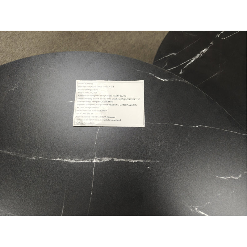 Ensemble de 2 tables basses gigognes 27,6 po, plateau de table rond en marbre et structure en métal robuste, tables d'appoint de table de bout pour le salon, la chambre et le balcon (noir)