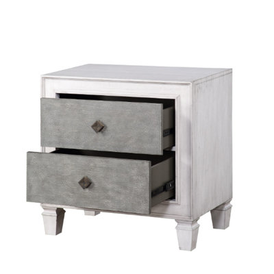 Table de chevet grise et blanche vieillie avec structure de compartiment en feutre de style moderne