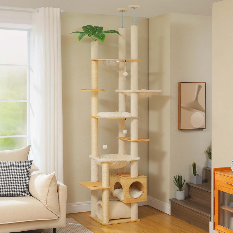 Arbre à chat à hauteur réglable en bois avec poteaux d'escalade, condo, perchoirs et hamac pour jouer et se reposer à l'intérieur