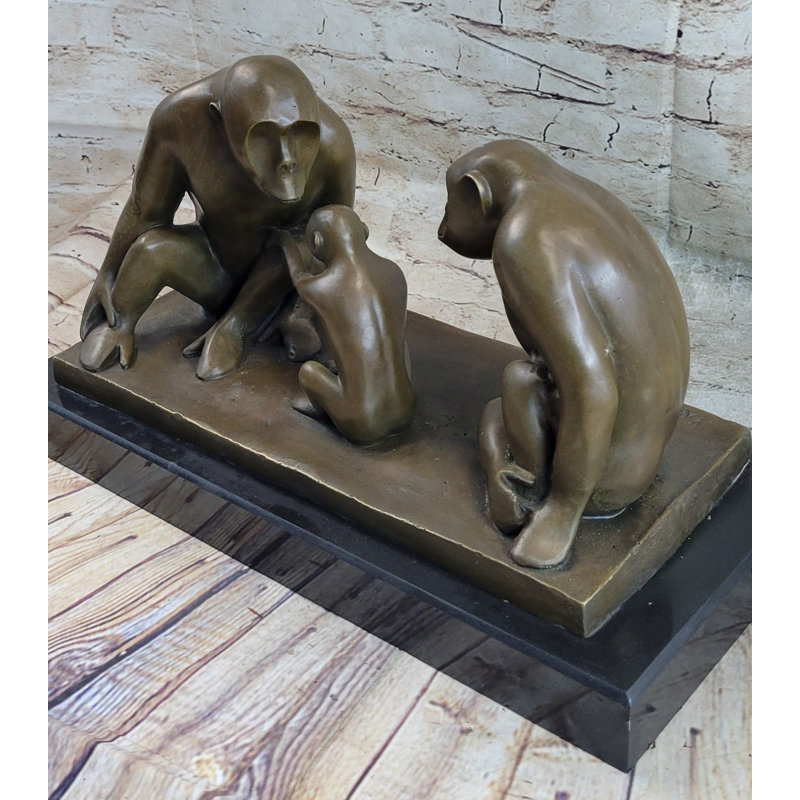 Figurines et sculptures Wykesha