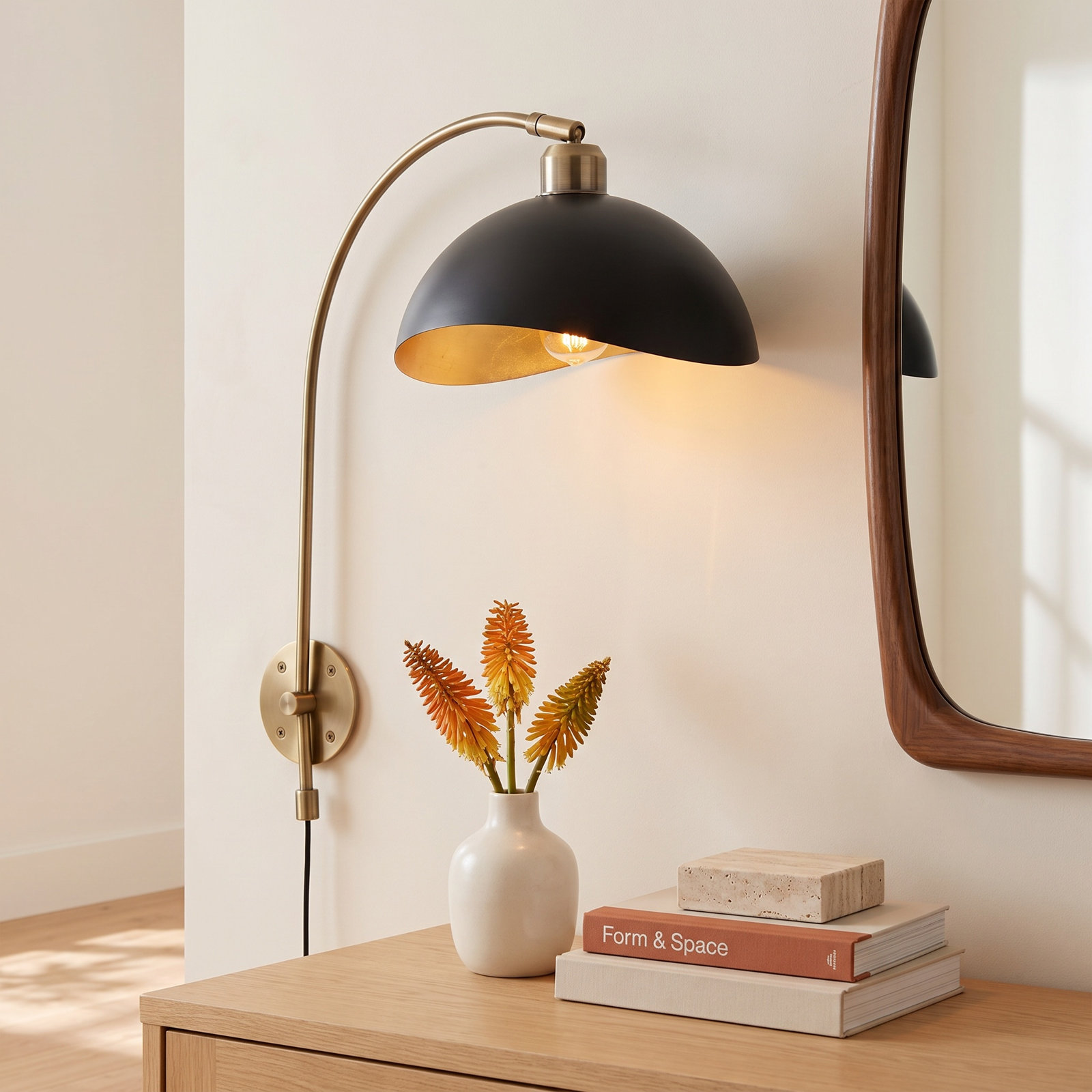 Luna Bella Wall Sconce
