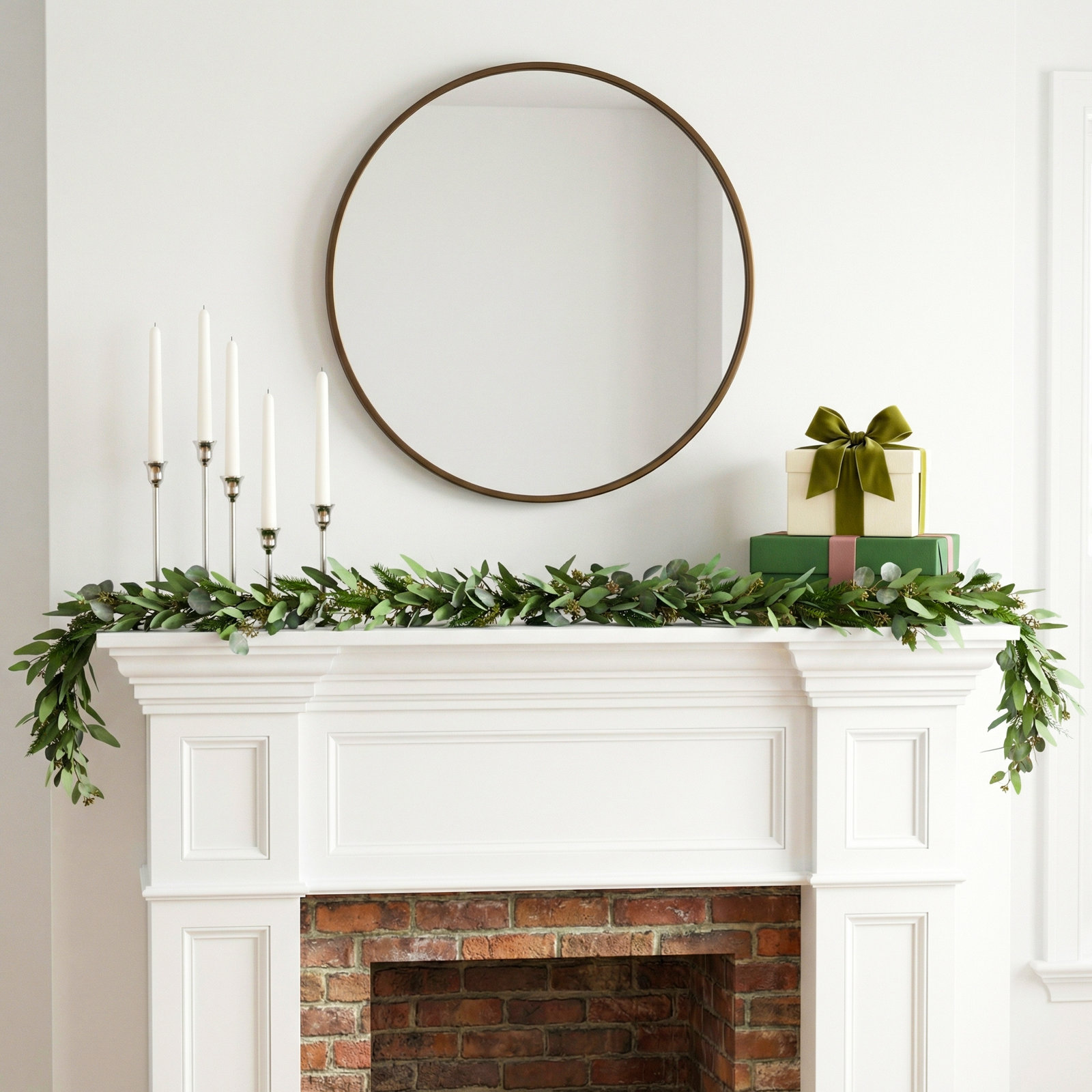 60" Pre-Lit Eucalyptus Garland