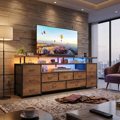 Meuble télé 63 po pour téléviseur 65 po avec 11 tiroirs en polyuréthane et station de charge, brun
