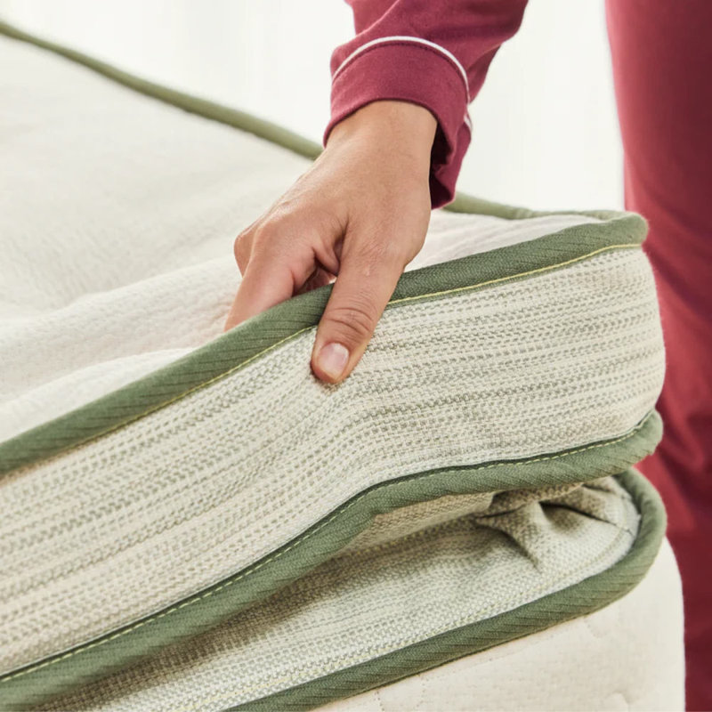  Matelas vert, Très grand lit