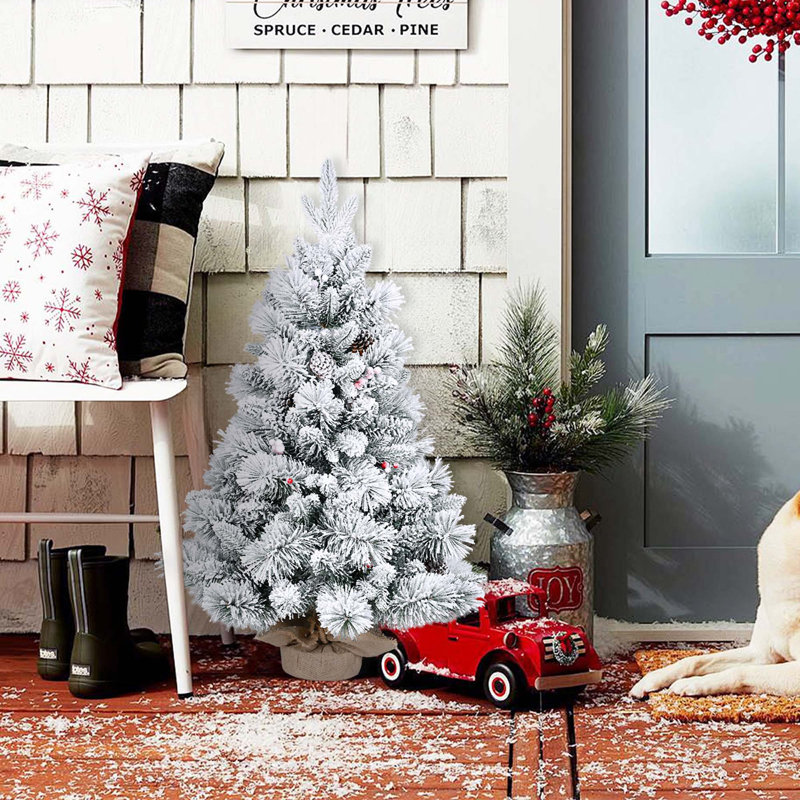 Arbre de Noël enneigé 3 pi avec branches en pin, pommes de pin et Berrie rouge