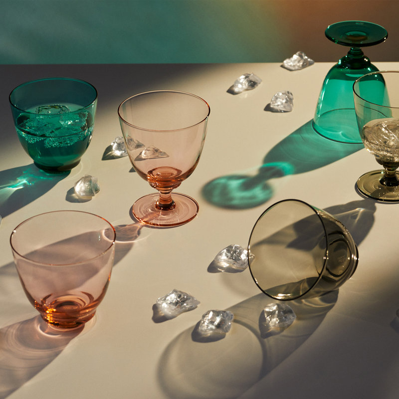 Flow Wine Glass, Gray