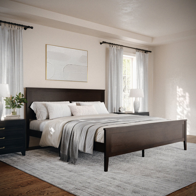 Lit plateforme en bois avec tête de lit et pied de lit Martha Stewart Corbin, Brun foncé, Très grand