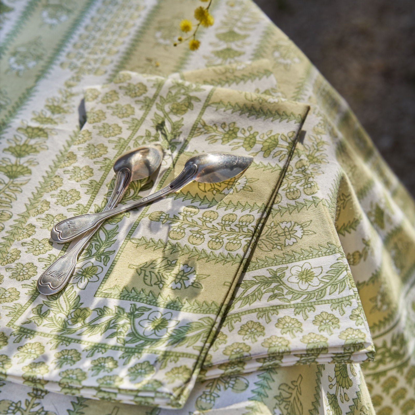 Charlemont 100% Cotton Floral Square Napkin, Pistache