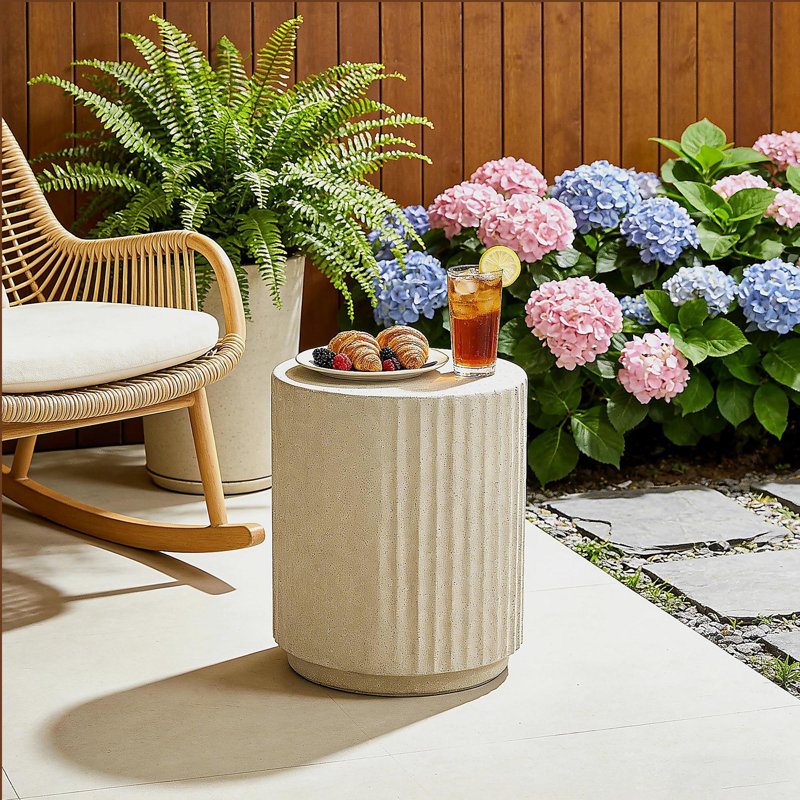 Table d'appoint d'extérieur Mgo, Beige