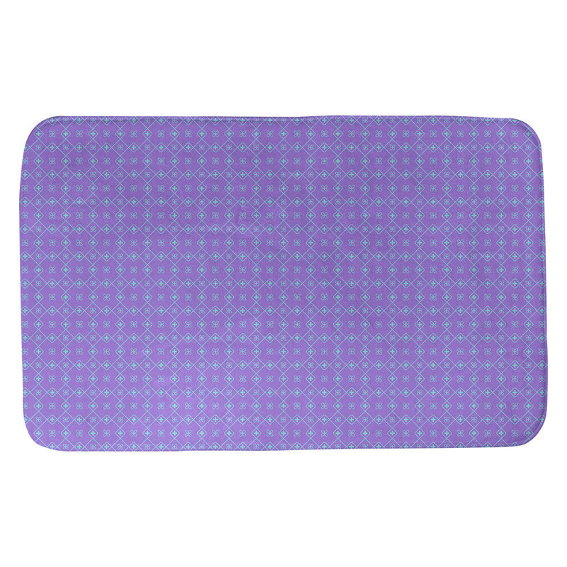 Tapis de bain antidérapant rectangulaire en forme de napperon de style Elizabeth bueschel, l 21 po x L 34 po, Mauve / Bleu
