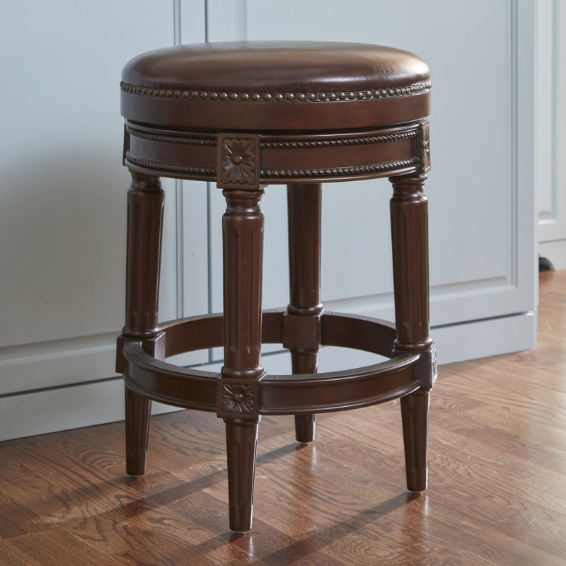 Tabouret de bar et de comptoir Mehar, Tabouret de comptoir (siège d'une hauteur de 26 p, Noyer patiné, 2