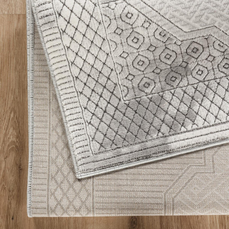Accent Rug, Rectangle 5'3" x 7'3"