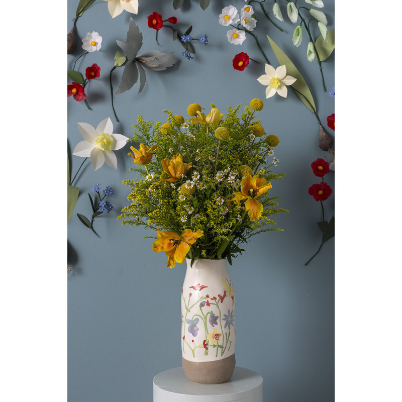 Harjivan Handmade Ceramic Table Vase