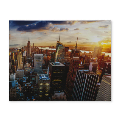 City of New York by Dawn Hyperrealist Bedroom Polyester Placemat
