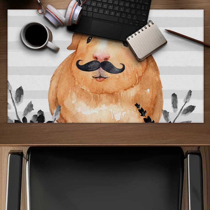 Guinea pig detective - 14.00"x24.25" Desk mat