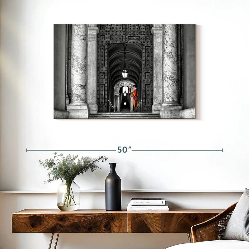 Dolce Vita Rome - La Garde suisse, H 24 po x l 36 po