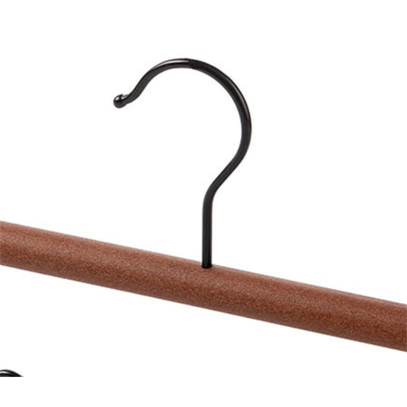 Cintres en fer et en bois, 10