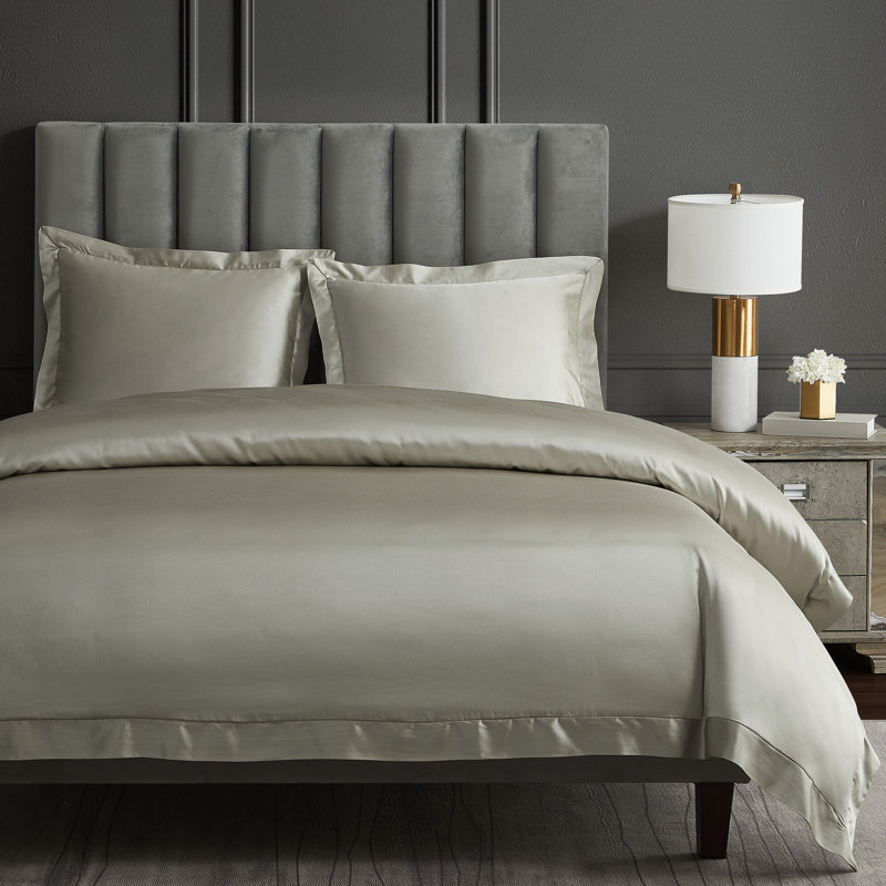 High Shine Satin Modern Contemporary 3 Piece Duvet Cover Set, King Duvet Cover + 2 King Shams, Champagne