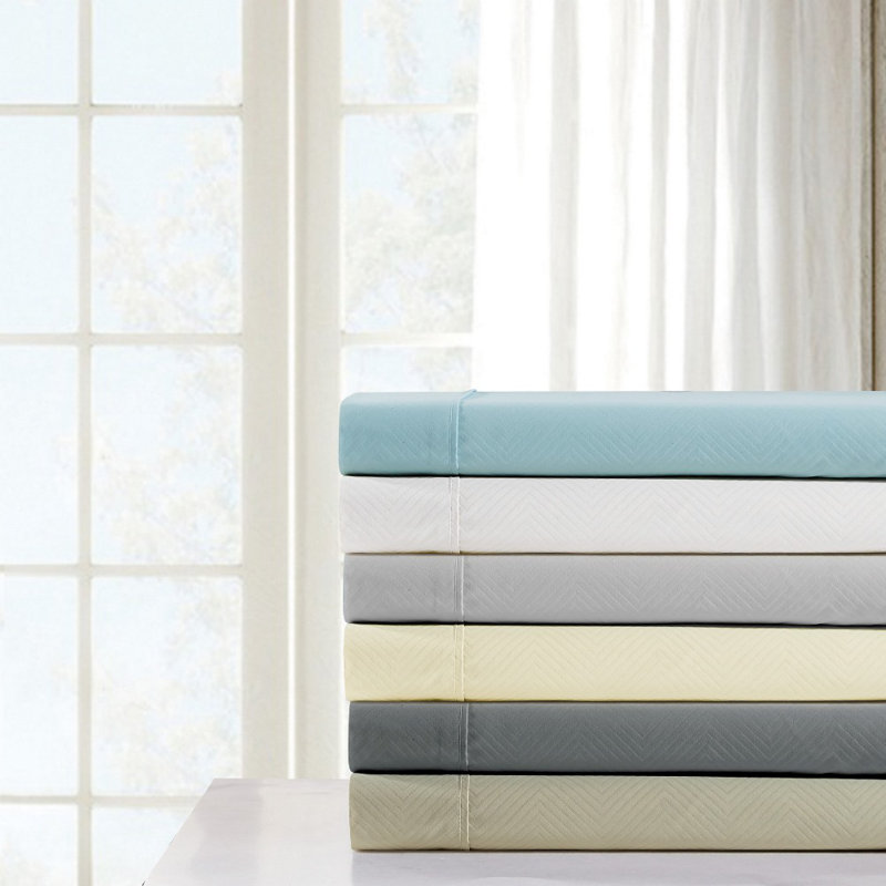 Bamboo Luxury Chevron Embossed 4-Piece Sheet Set, King Sheet Set + Fitted Sheet + 2 Pillowcases, Silver