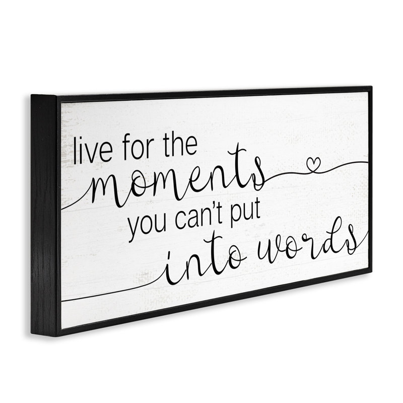 «Live for the Moments», estampe numérique par Daphne Polselli, Giclée encadrée noir minuit, H 10 po x l 24 po