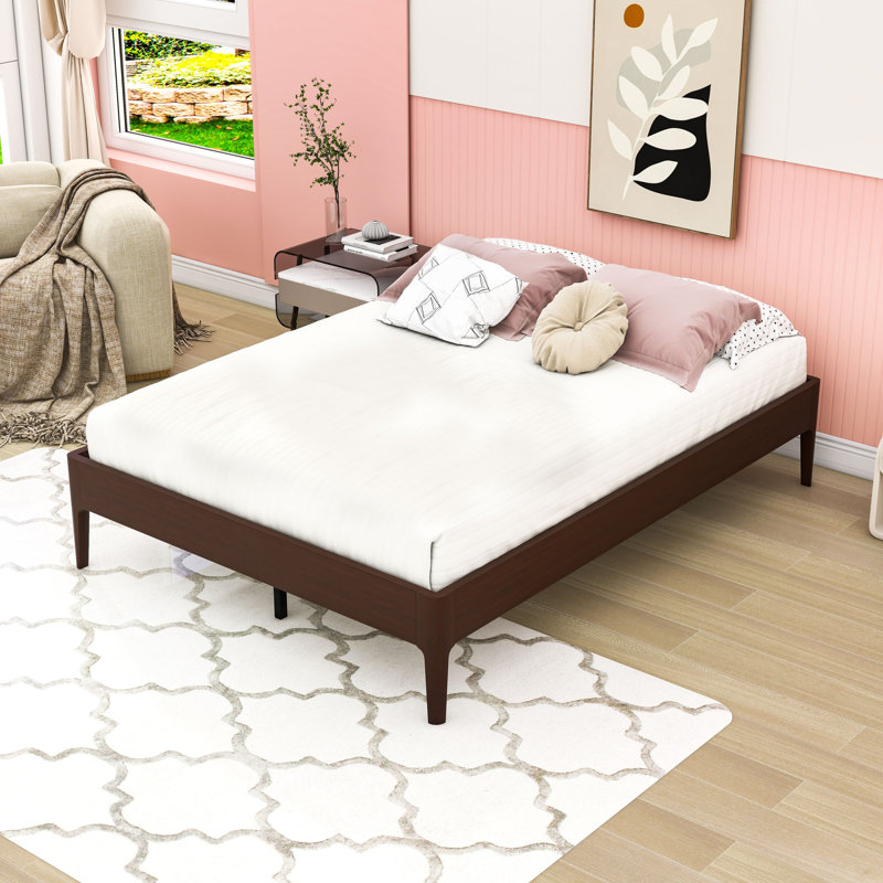Lit plateforme avec lattes de bois silencieuses et pieds centraux en métal, Lit double, Chocolat
