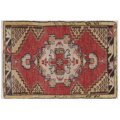 Petit tapis noué à la main 20 po x 39 po. Tapis de porte rétro Housse de siège en laine turque. Tapis d'entrée Tapis de cuisine
