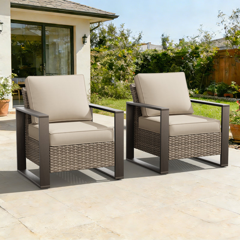 Ensemble de 2 fauteuils d'extérieur en osier de patio en PE avec coussin beige, Beige