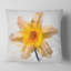 Aquarelle de croquis de narcisses jaunes - coussin imprimé floral-30745602-30745605