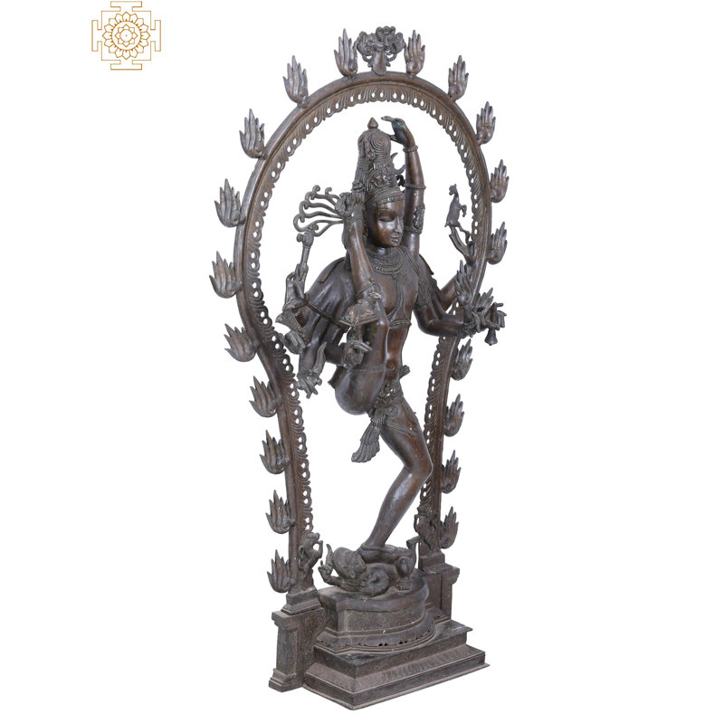 Grande statue Shiva Tandava Madhuchista Vidhana
