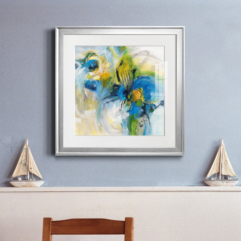 «Twirlwind», art mural grandiose et encadré sous verre, H 30,5 po x l 30,5 po x P 1,5 po, Papier avec cadre argenté, Blanc