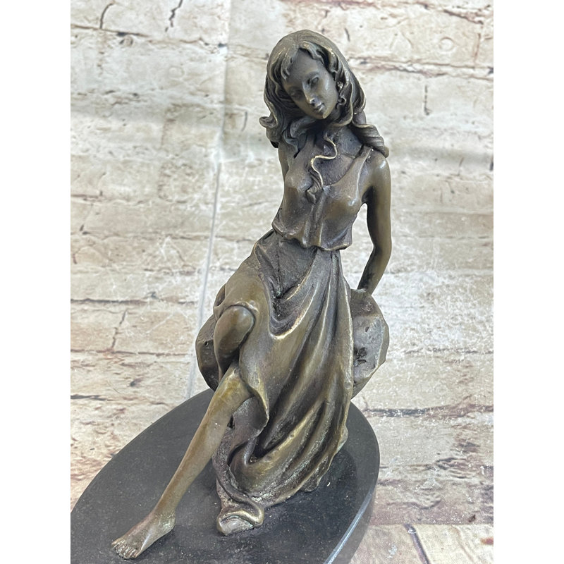 Figurine Saraya
