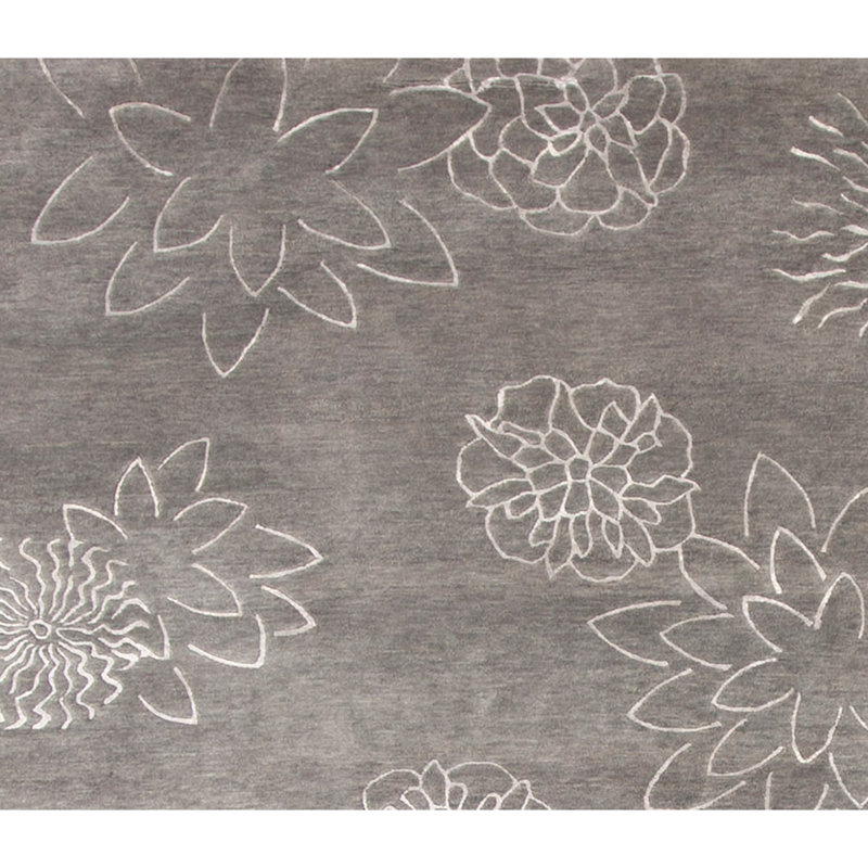 Himalayan Floral Area Rug in Gray