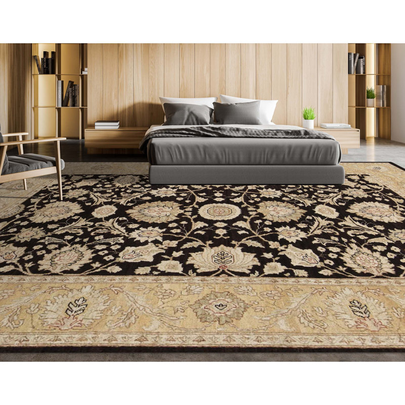 Sultanabad Wool Oriental Area Rug in Black/Beige, Rectangle 6'1" x 8'6"